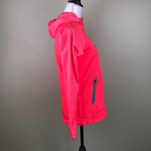 Under Armour Jacket XS - Picture 5 of 7